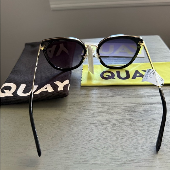 Quay Sunglasses - Picture 6 of 7